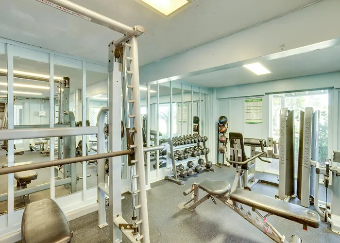 St Helena Island Condo - 1/2 Mi To Beach