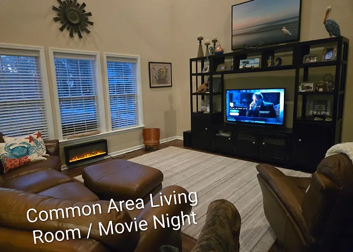 Private Master Suite For Solo Travelers W Special Rates Extended Stays